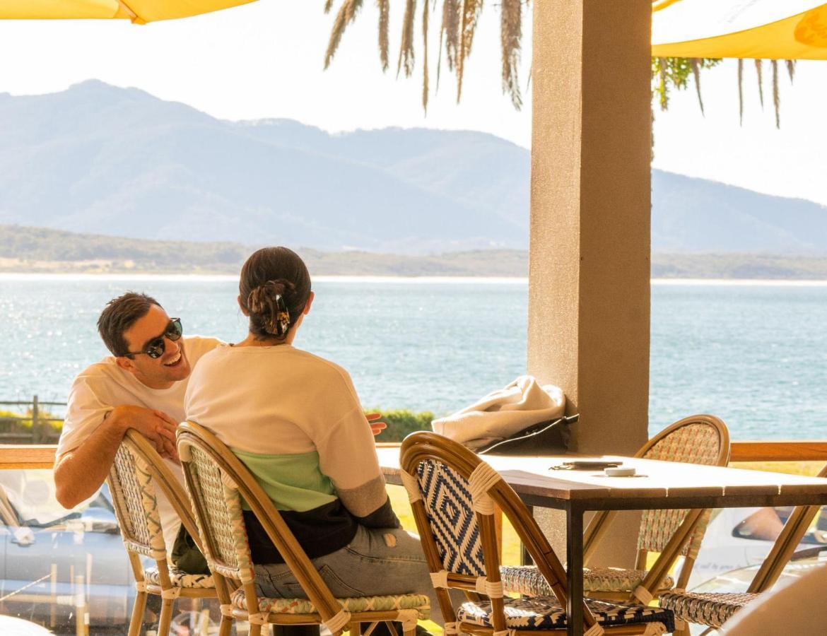 Bermagui Beach Hotel エクステリア 写真