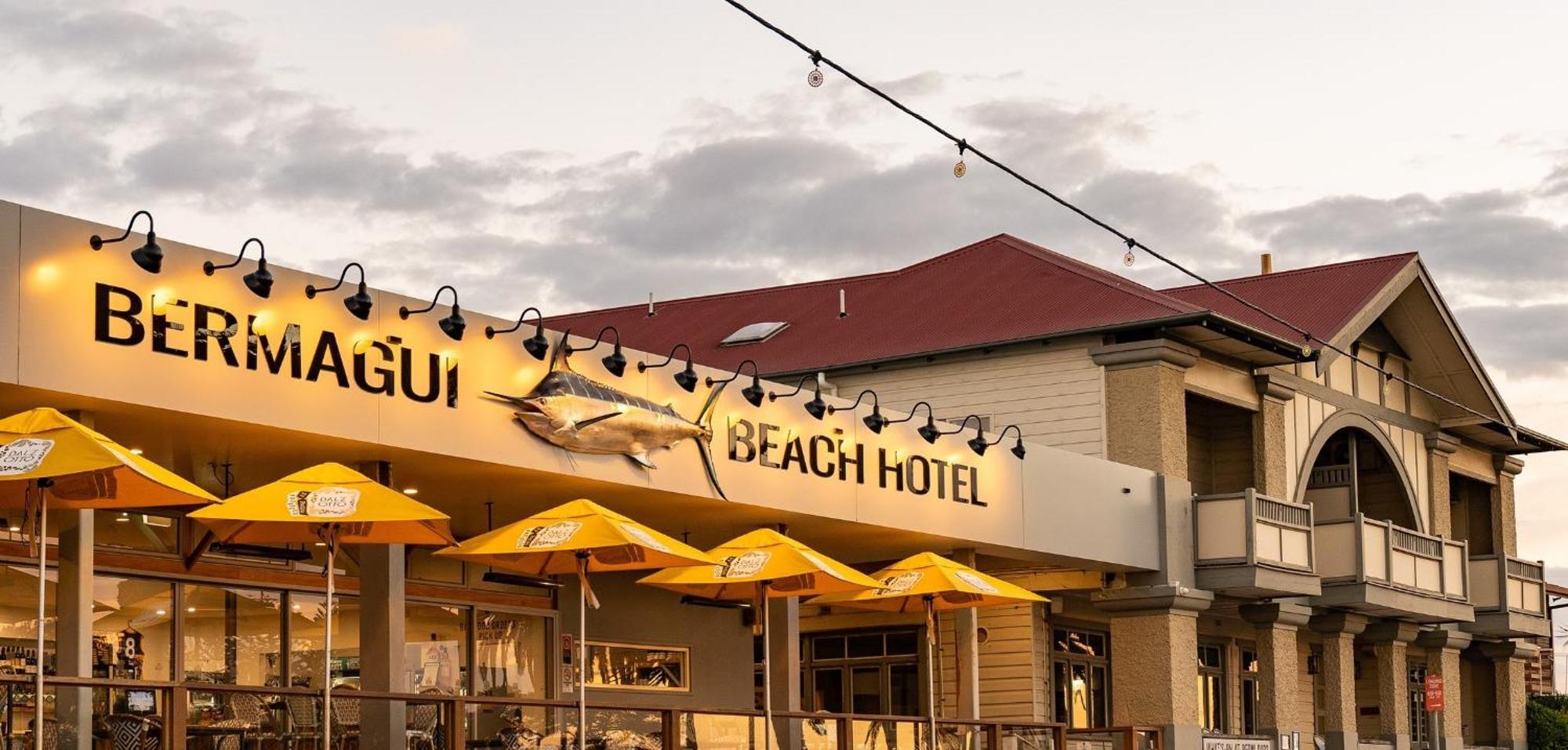 Bermagui Beach Hotel エクステリア 写真