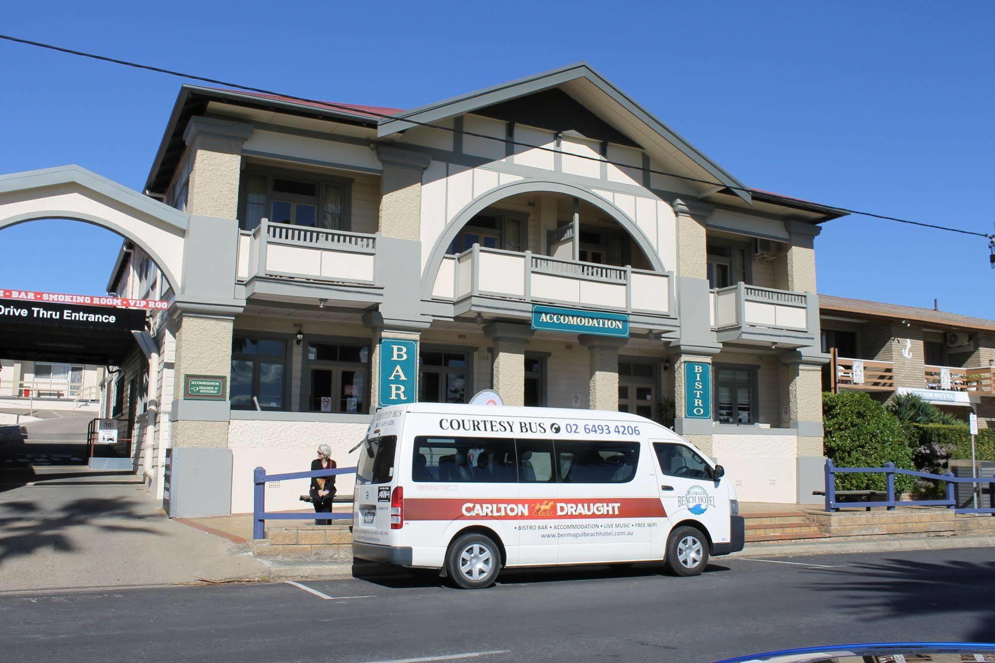 Bermagui Beach Hotel エクステリア 写真